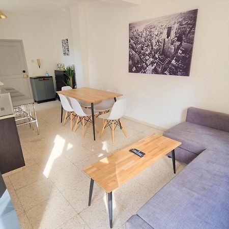 Cozy Beach Apt / 100 Mbit+ Netflix / Near Airport 拉纳卡 外观 照片