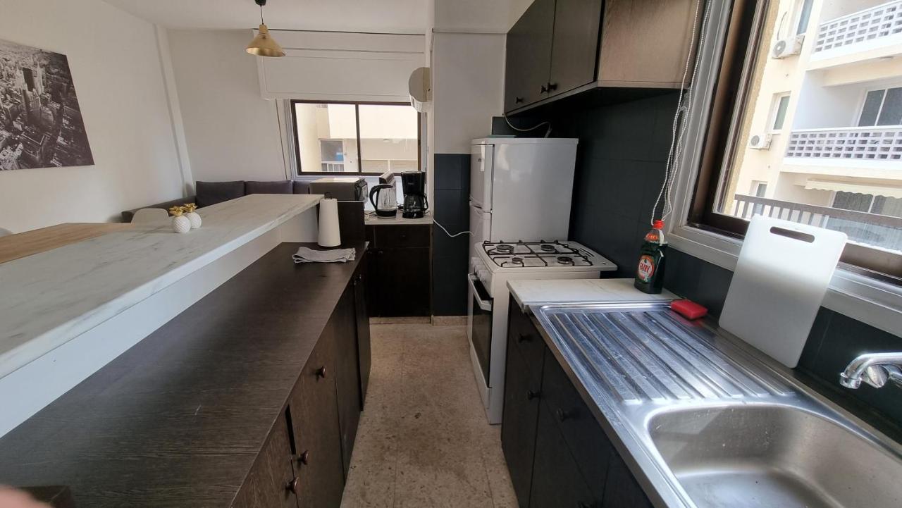 Cozy Beach Apt / 100 Mbit+ Netflix / Near Airport 拉纳卡 外观 照片