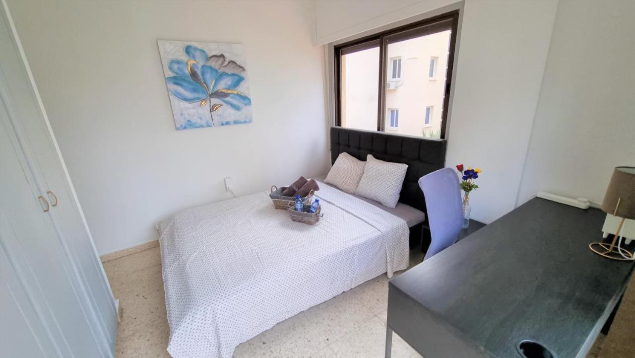 Cozy Beach Apt / 100 Mbit+ Netflix / Near Airport 拉纳卡 外观 照片