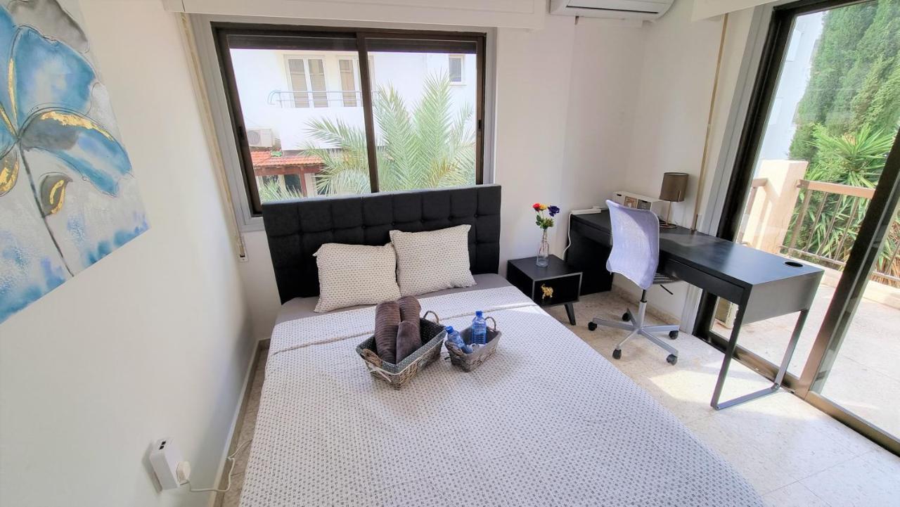 Cozy Beach Apt / 100 Mbit+ Netflix / Near Airport 拉纳卡 外观 照片